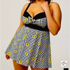 NWT Torrid swimsuit with brief